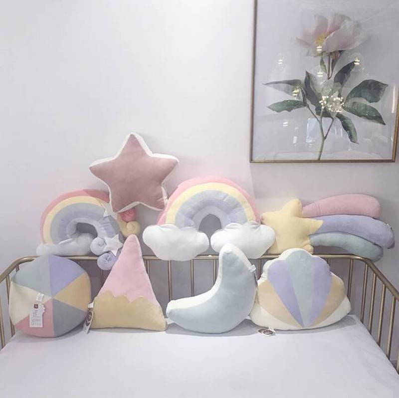 رنگ کوسن کودک عروسکی