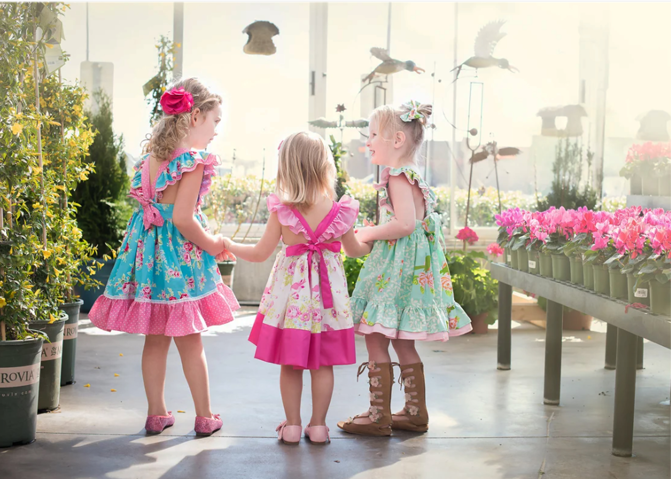 سارافون‌ دخترانه 