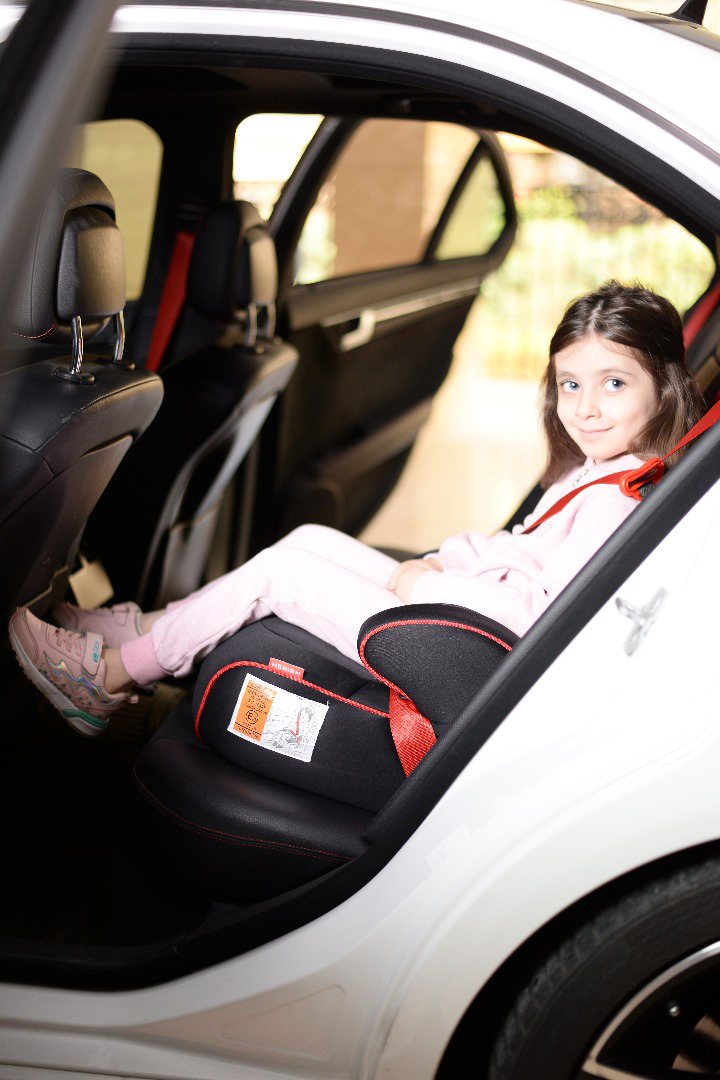 چرا کودک به صندلی بالابر یا بوستر صندلی خودرو نیاز دارد