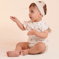 زیر دکمه آستین کوتاه طرح فندق رنگ کرم نیلی nili