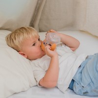 لیوان دسته دار 150 میل زرد ساوینکس Suavinex