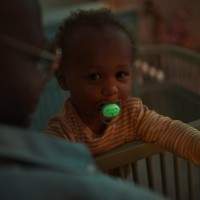 پستانک بادامی تکی الترا ایر 18 ماه به بالا طرح ببر شب‌تاب اونت Avent  (بدون جعبه)