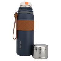 فلاسک آب رنگ سرمه ای 700 میل yes-water