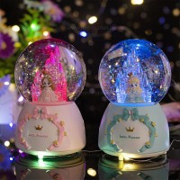 گوی موزیکال طرح دختر و قلعه رنگ آبی خارجی