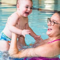 پوشک استخري 18-12 کيلو 11 عددي هاگیز Huggies