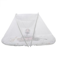 پشه بند کفی دار طرح پرنسس رنگ طلایی carters