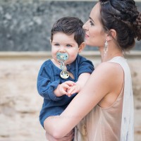 پستانک تکی بادامی 6 - 18 ماه طرح گلد آبی سواوینکس Suavinex(دارای جعبه)