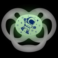 پستانک تکی درب دار طرح آدم فضایی رنگ سفید سایز 6 تا 18 ماه دکتربراون Dr.brown