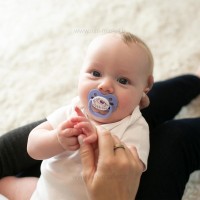 پستانک دو عددی درب دار بادامی نایت 0-6 ماه طرح دار دکتر براون Dr.brown