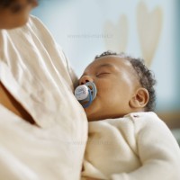 پستانک تکی الترا ایر 0-6 ماه طرح I LOVE MAMA سبز اونت Avent (فاقد جعبه)