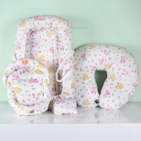 بالش شیردهی نوزاد طرح حیوانات رنگ صورتی ای‌سیز Isiz