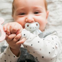 پستانک آناتوميک طرح موش 18-6 ماه رنگ سبز سواوینکس Suavinex