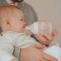 شیشه شیر 150 میل طرح قلب سواوینکس Suavinex