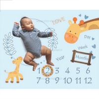 پارچه ماهگرد طرح زرافه زمینه آبی برند آلپی کیدز LP Kids