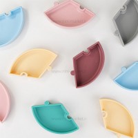 ظرف غذا پازلی چند بخش رنگ طوسی زرد مینیک اوی اوی minik oi oi